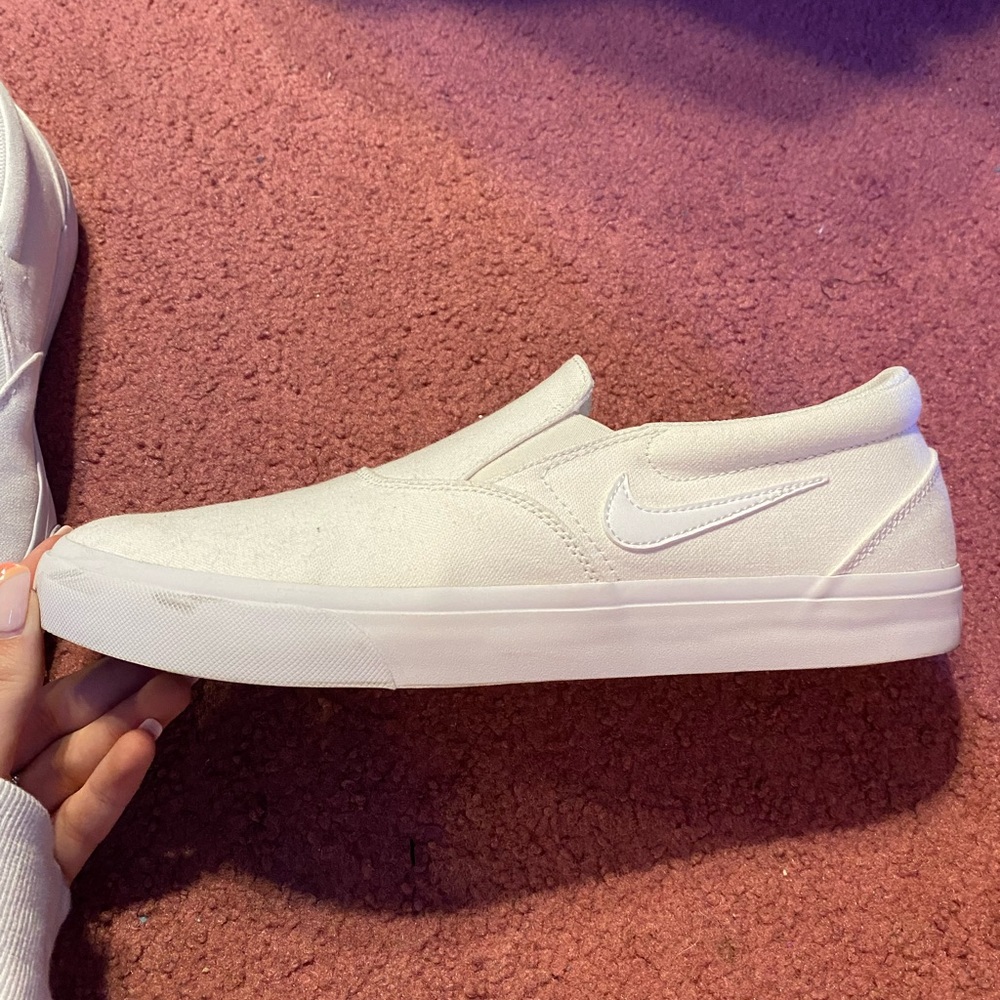 Nike SB Charge Slip Ons